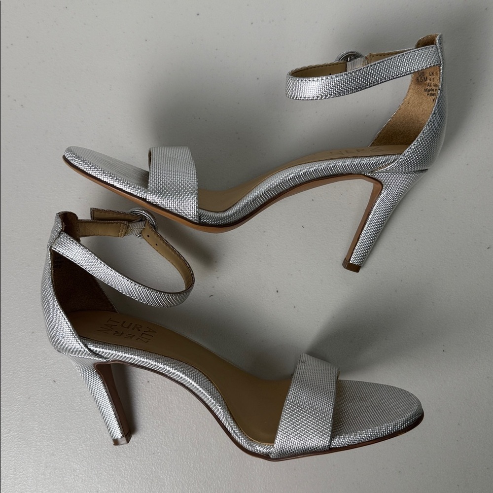 Naturalizer Strappy Heels Silver Size 6.5 - Picture 10 of 16